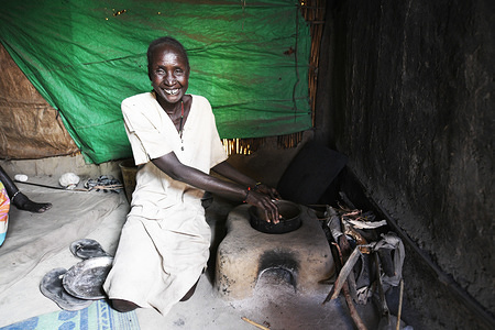 Beneficiary who recently constructed her own fuel-efficient stove