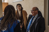 IOM Director General AntÃ³nio Vitorino meets with IOM staff during his visit to Moldova to see IOMâs response to the on-going Ukraine Crisis.