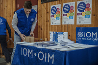 The Michalovce hotspot includes an IOM tent where IOM provides essential information, DTM, toys for children, and information advising refugees and TCNs on the potential risks of trafficking that can occur for those planning to take further transportation to other neighboring countries.