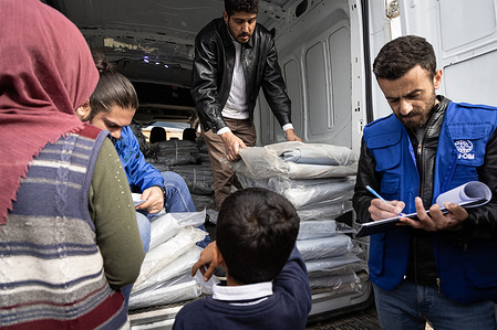 IOM provides emergency support to survivors of the earthquakes in Türkiye.